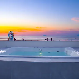 Duca D'aosta Terrace&infinity Pool , Acquedolci Italia